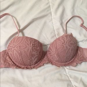 NEVER WORN VS push up lace bra 30C